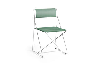 Chaise X-line