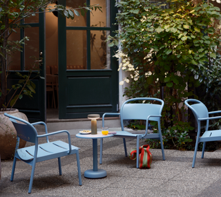 lineaire staal koffietafel