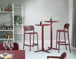 Arket standing table