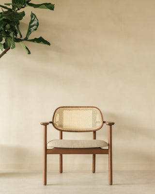 Titus lounge chair