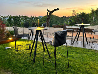 Norman standing table