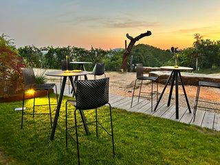 Norman standing table
