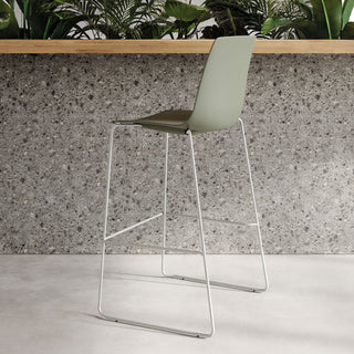 YO Plastic bar stool
